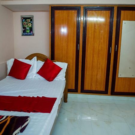 Garuda Grand Apartment Tirupati Luaran gambar