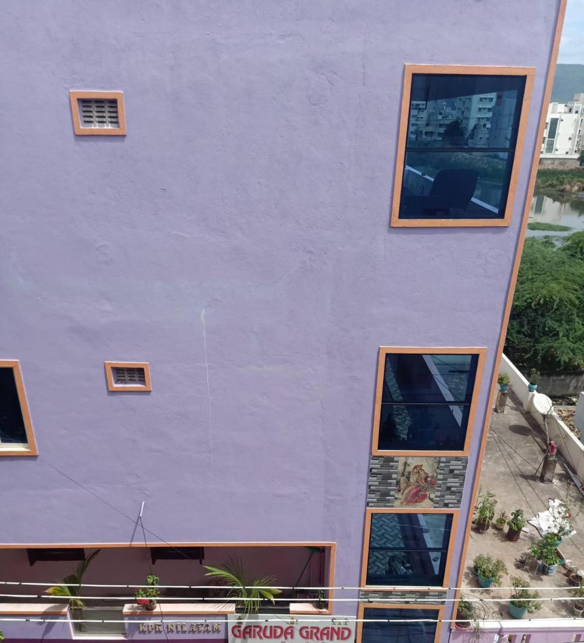 Garuda Grand Apartment Tirupati Luaran gambar