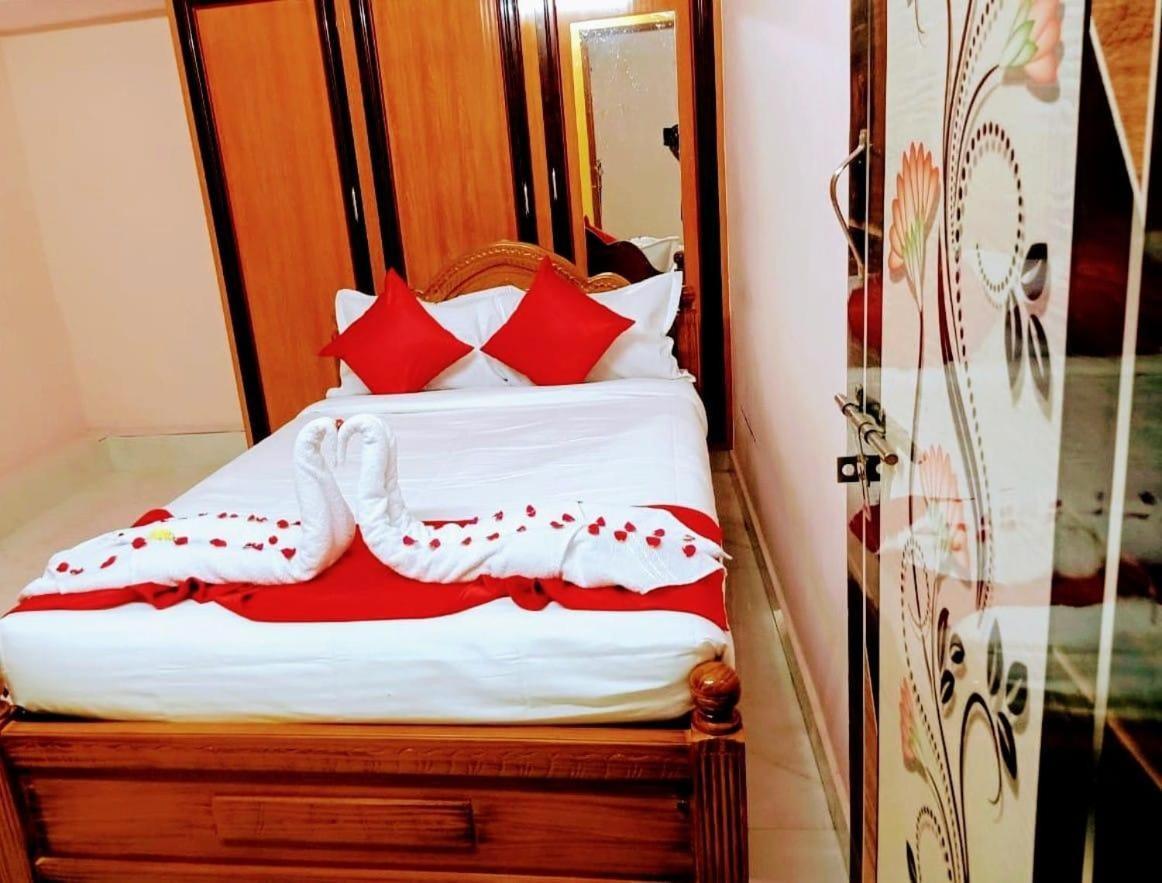 Garuda Grand Apartment Tirupati Luaran gambar