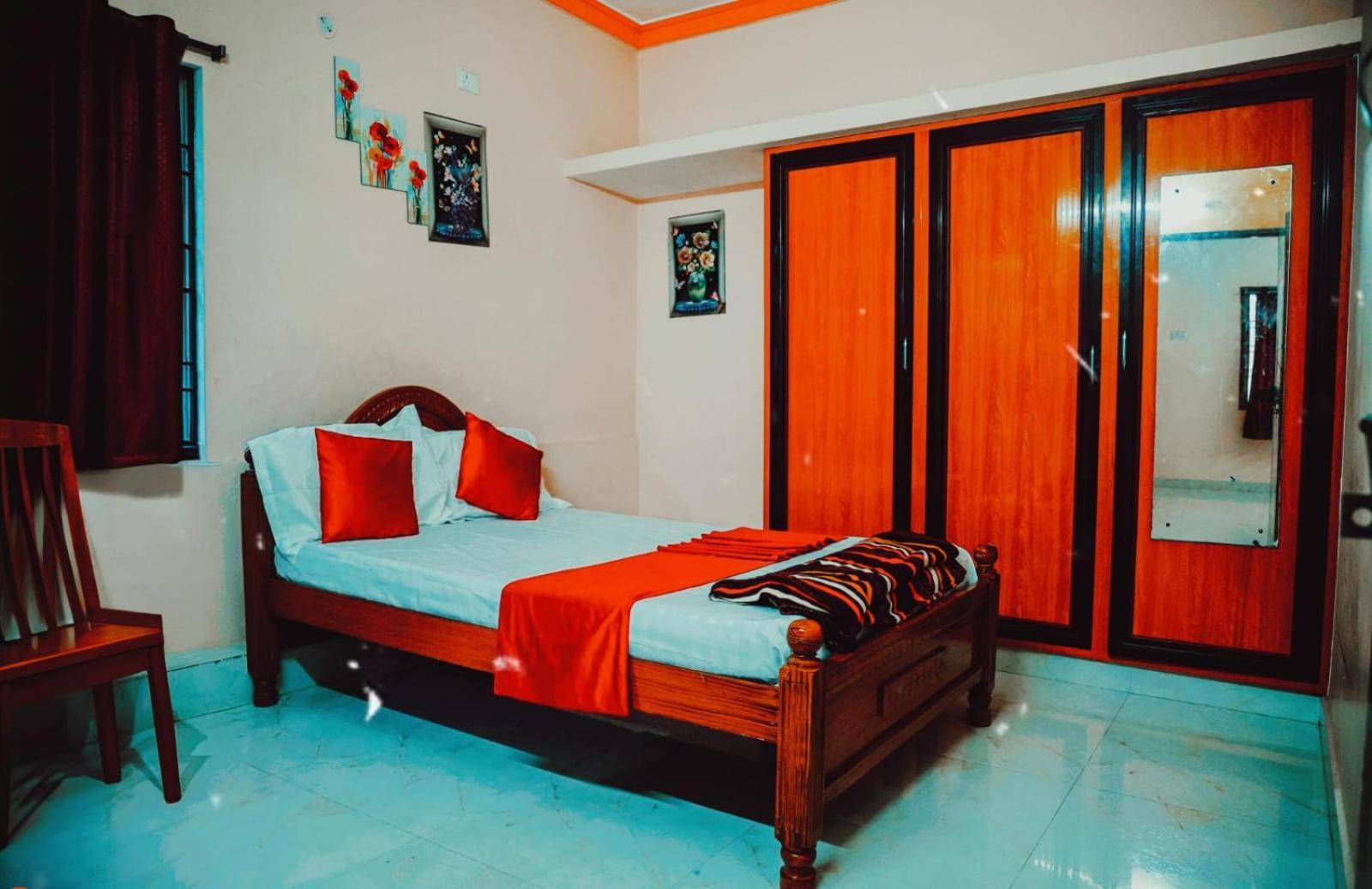 Garuda Grand Apartment Tirupati Luaran gambar