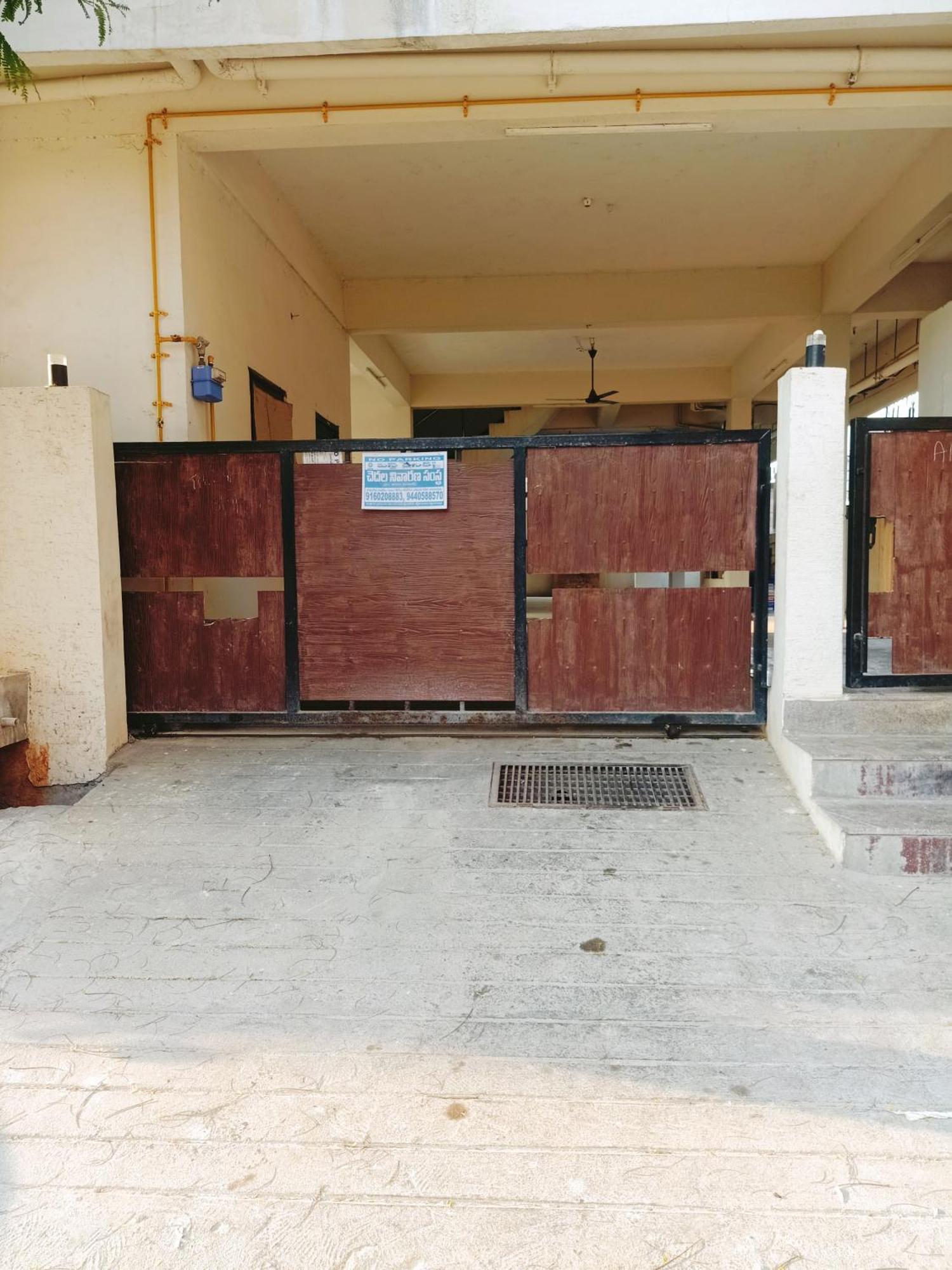 Garuda Grand Apartment Tirupati Luaran gambar